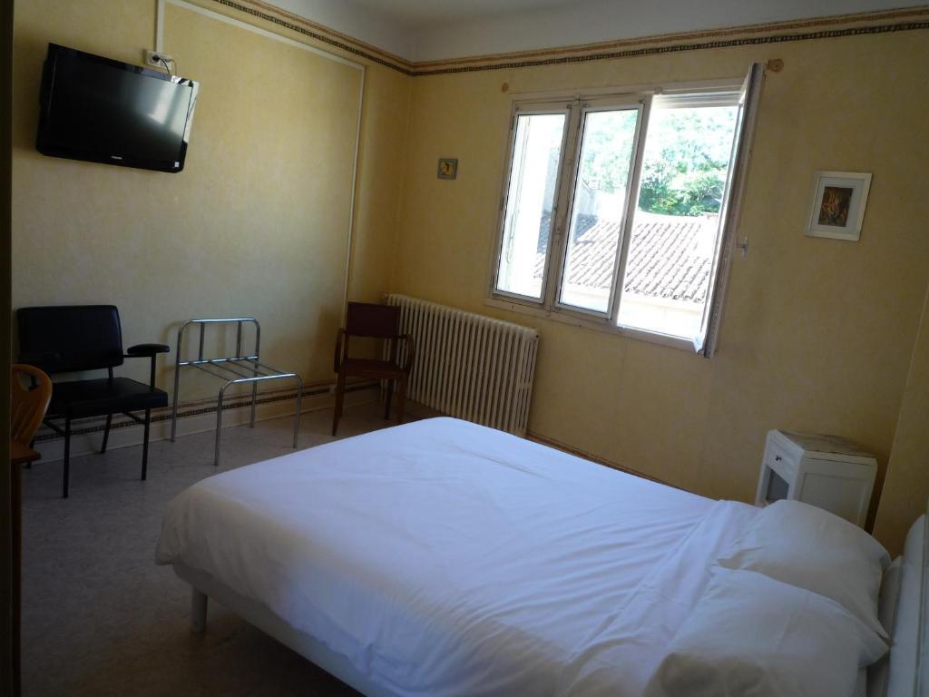 Hotel La Flamme Rouge Saint-Girons (Ariege) Quarto foto